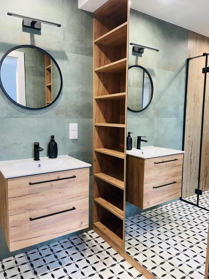 Zakatek Solny Apartment Bochnia Bagian luar foto
